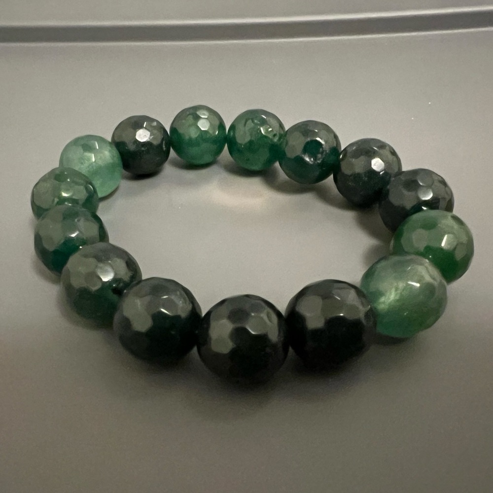 NWOT Jade Bracelet